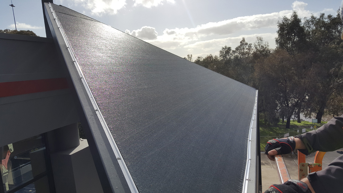 Balcony Shade Sails – AEU Building